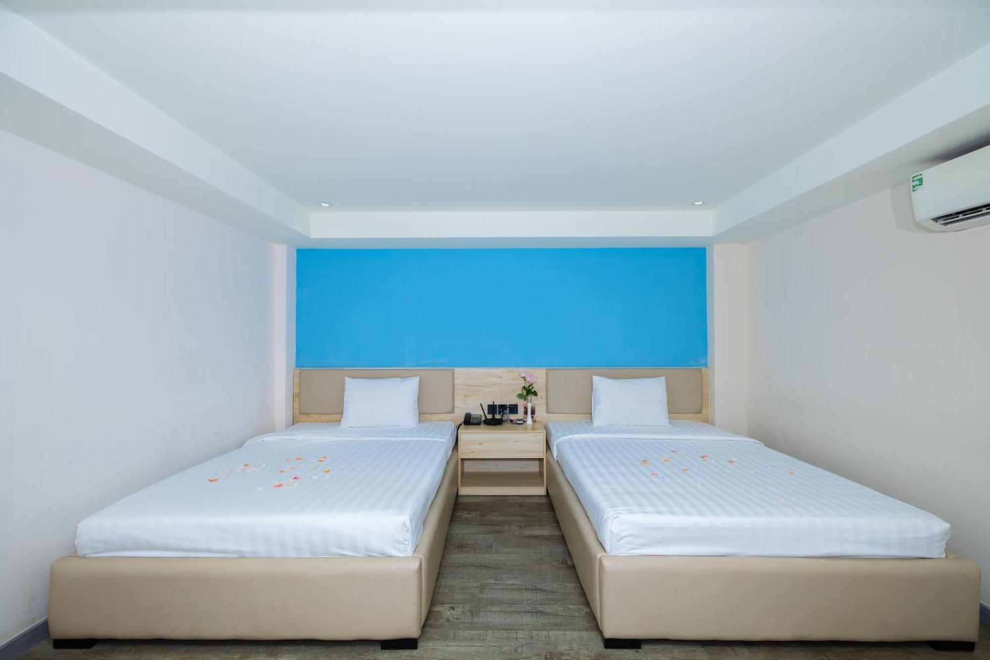 Khach San Phuoc Loc Tho 2 - 福禄寿 Hotel Ho Chi Minh City Exterior photo