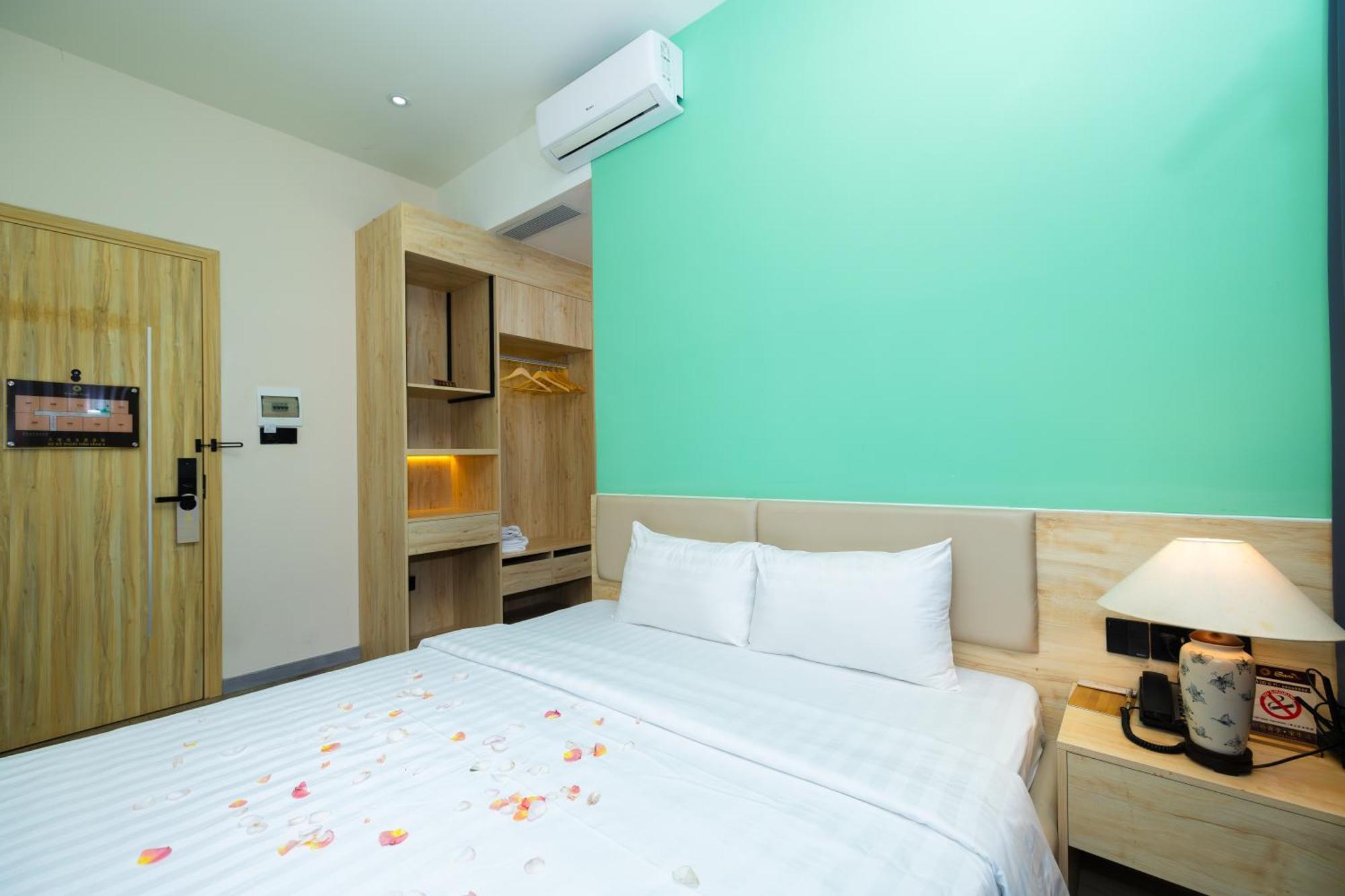 Khach San Phuoc Loc Tho 2 - 福禄寿 Hotel Ho Chi Minh City Exterior photo