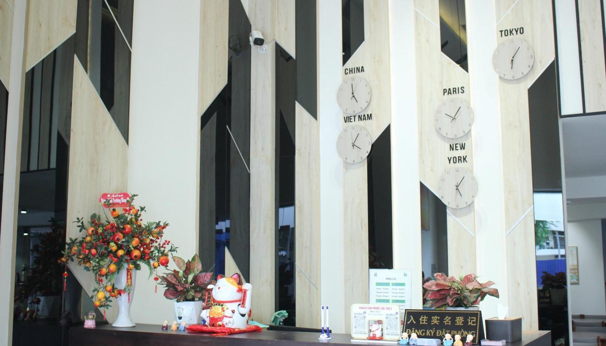 Khach San Phuoc Loc Tho 2 - 福禄寿 Hotel Ho Chi Minh City Exterior photo